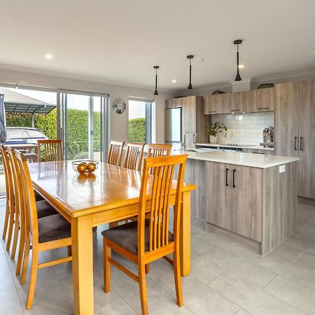 Wine Country Bach Vila Martinborough Exterior foto